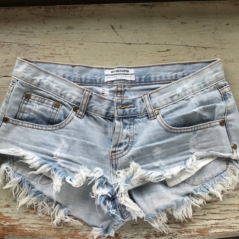 One teaspoon light wash bonitas shorts